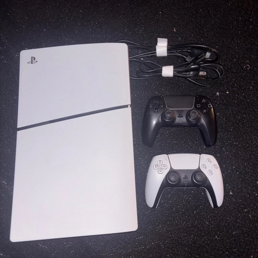 Ps5 with 2 controllers